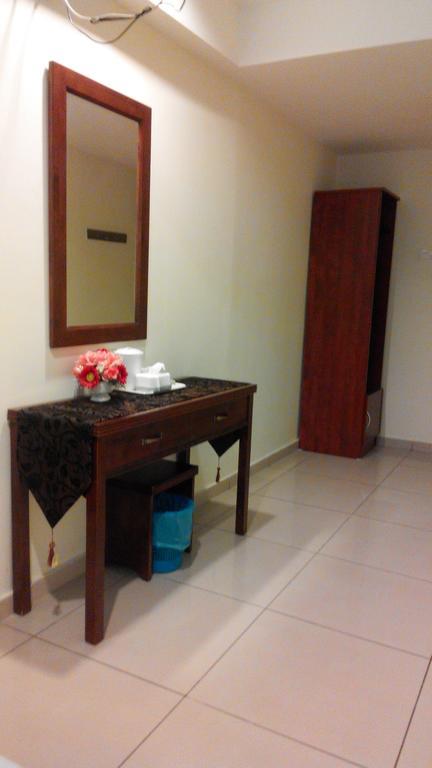 Sun Inns Hotel Kuala Selangor Exterior foto