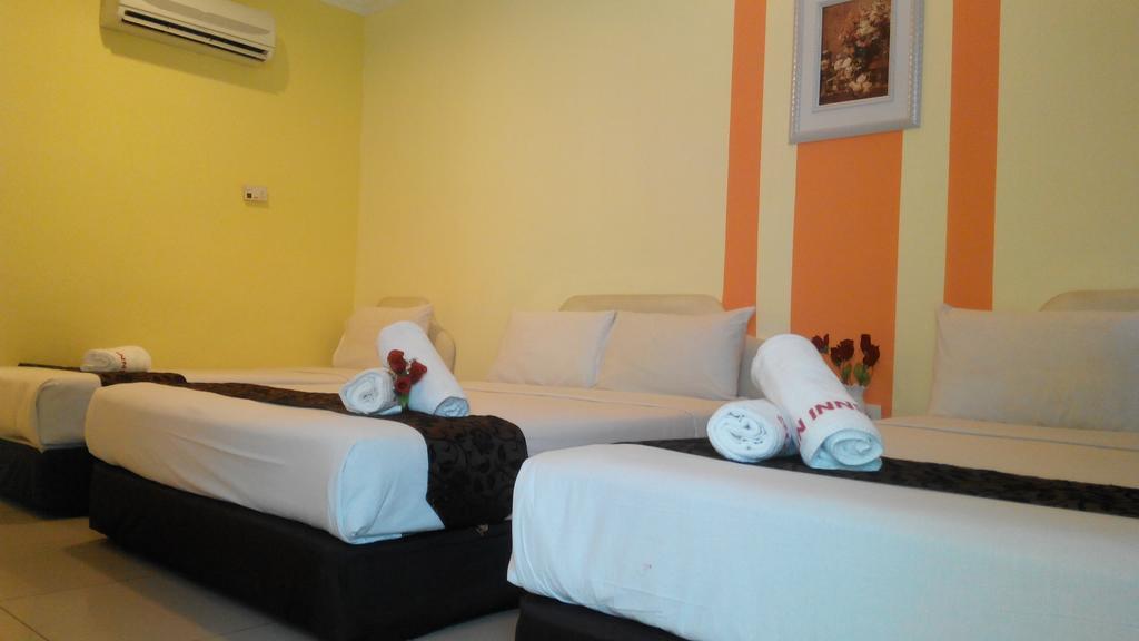 Sun Inns Hotel Kuala Selangor Exterior foto