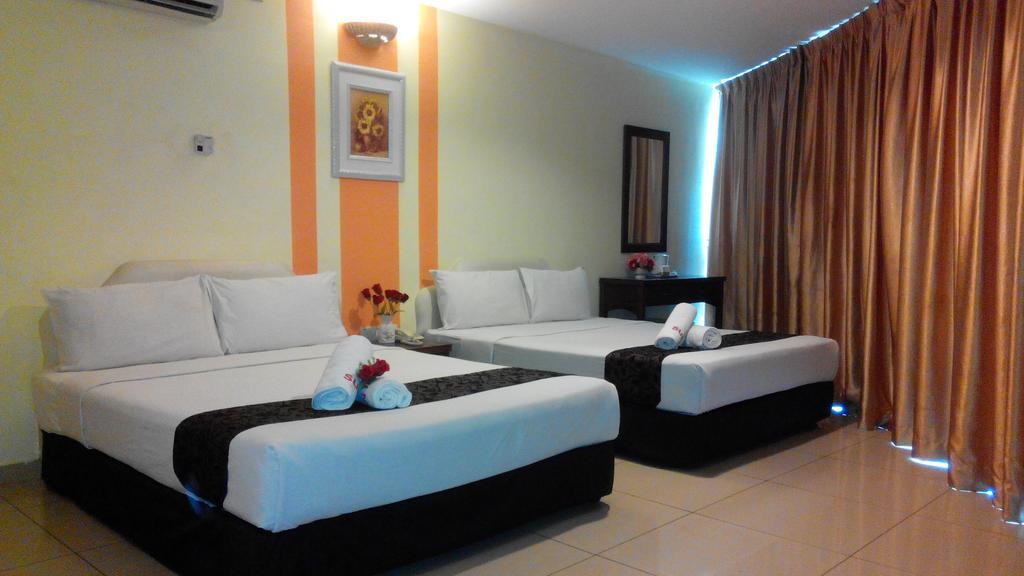 Sun Inns Hotel Kuala Selangor Exterior foto