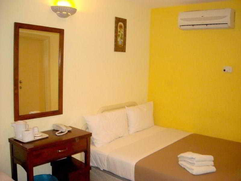 Sun Inns Hotel Kuala Selangor Exterior foto