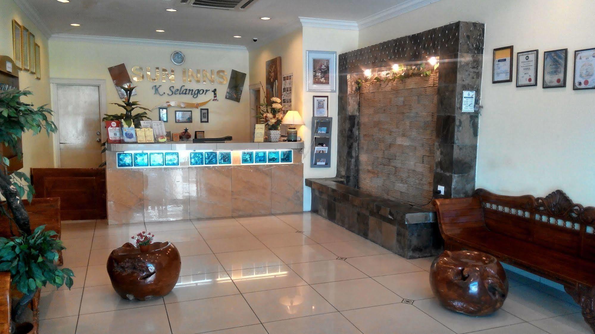 Sun Inns Hotel Kuala Selangor Exterior foto
