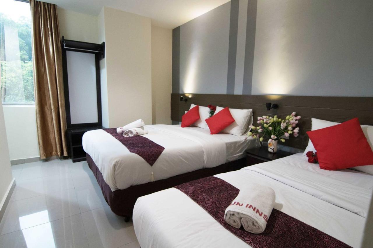 Sun Inns Hotel Kuala Selangor Exterior foto