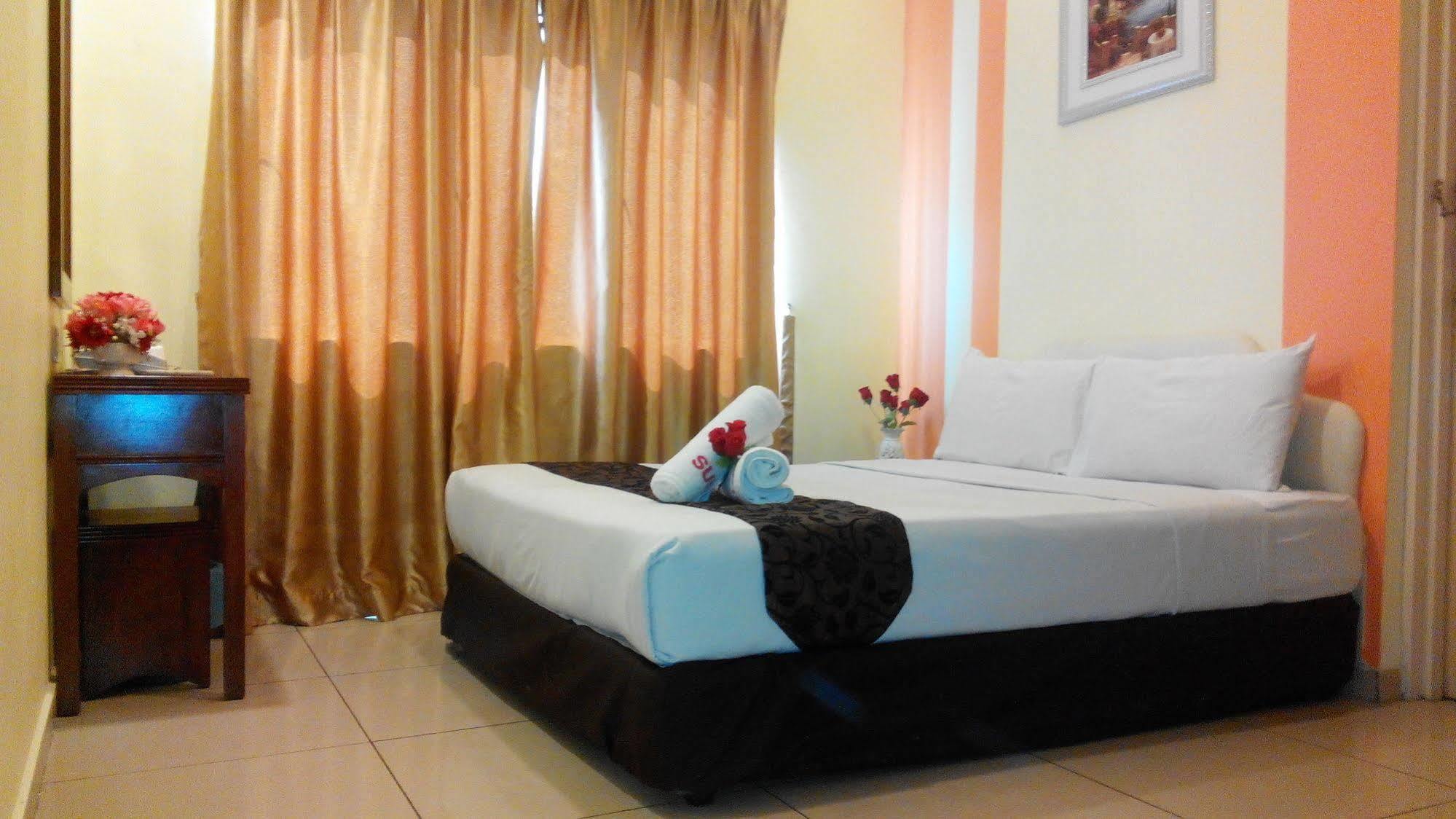 Sun Inns Hotel Kuala Selangor Exterior foto